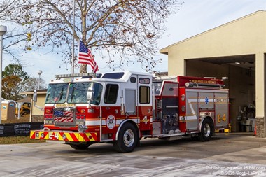 Engine 4 with flag half mast