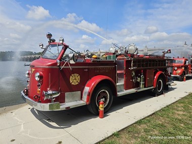 1955 American Lafrance 700 Series Pumper