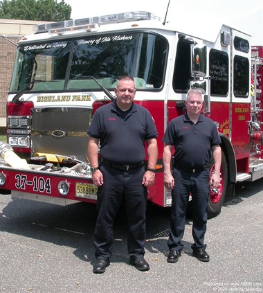 Highland Park Firefighters with Engine 4