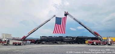 Altoona Firefighters Honor Big Boy No. 4014 Crew