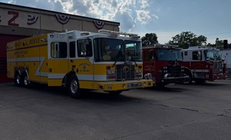Rescue 59 Transfers to Harrisburg During Commercial Fire