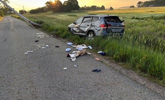 Single-Vehicle Crash on Island Road Results in Minor Injuries