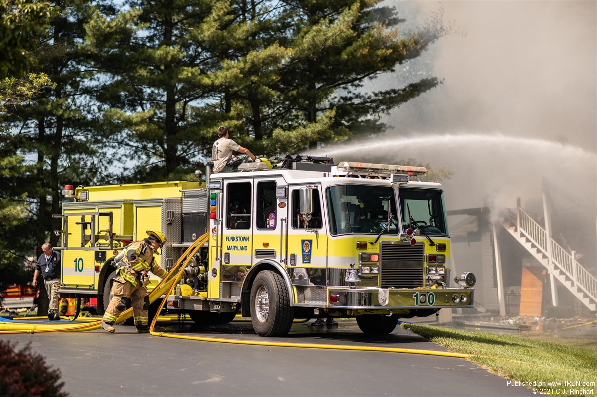 Three Firefighters Injured During 2 Alarm Blaze