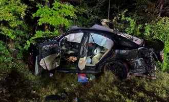 Two Injured After Vehicle Leaves Roadway in Bay Shore