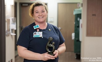Grieving Family is Grateful for Atrium Health Floyd Nurse; Michelle Cochran Named DAISY Winner