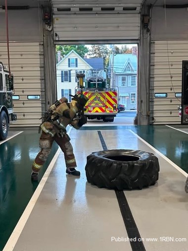 Franklin Firefighters Train on SCBA and Confined Space Operations