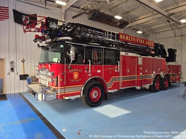Berlin Firefighters Conduct Final Inspection of New Ladder 1