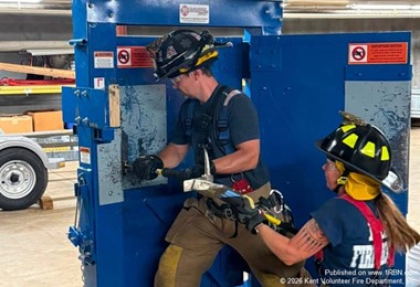Precision Under Pressure: Kent Firefighters Sharpen Essential Forcible Entry Skills in Joint Trainin