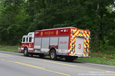 Brookhaven FD  Apparatus at an MVA