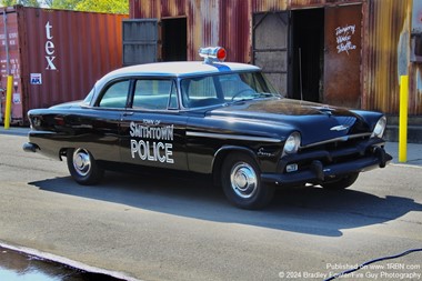 Smithtown Antique Police Car