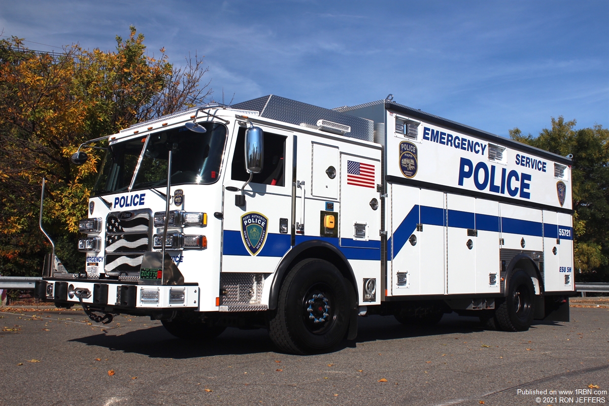 Port Authority of New York & New Jersey Police ESU Truck 5 H