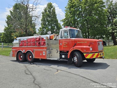 Lyons Fire Co. Tanker 35