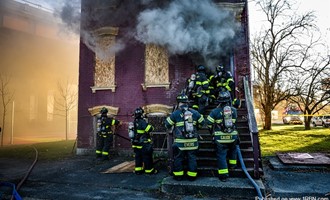 One Person Sustained Serious Injuries In A Vacant Building Fire In Albany