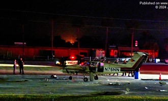 Aircraft lands in Flea Market parking lot